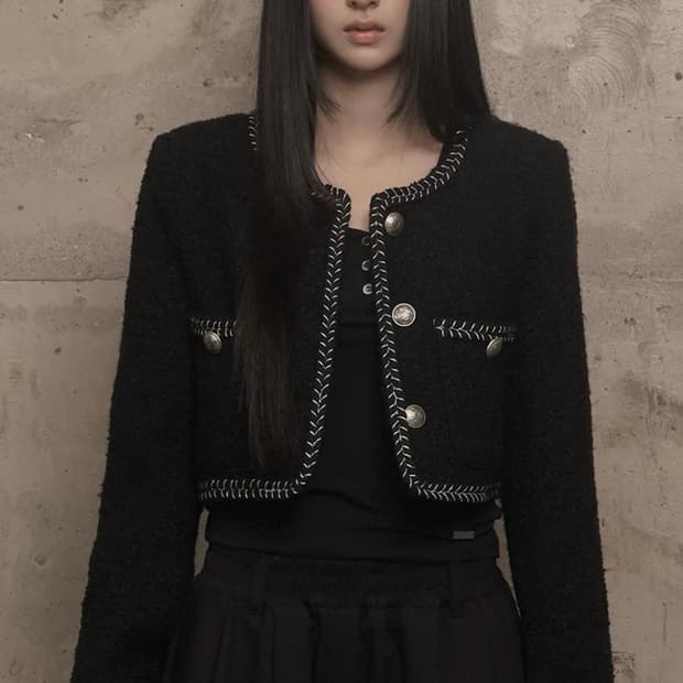 카키포인트 트위드 자켓 스커트 세트 블랙 새상품