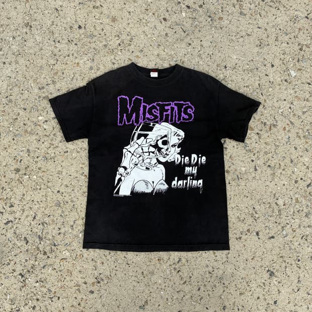 00s misfits die die my darling tshirt
