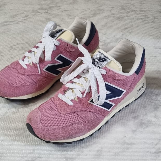 뉴발란스 1300 에임레온도르 더스티 핑크 270