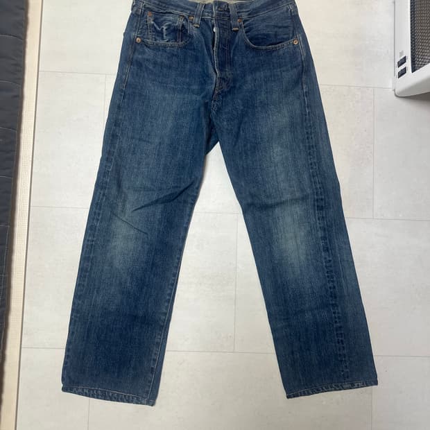 [28] 리바이스 빈티지 501xx 