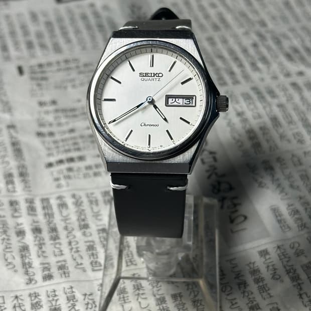 SEIKO quartz chronos