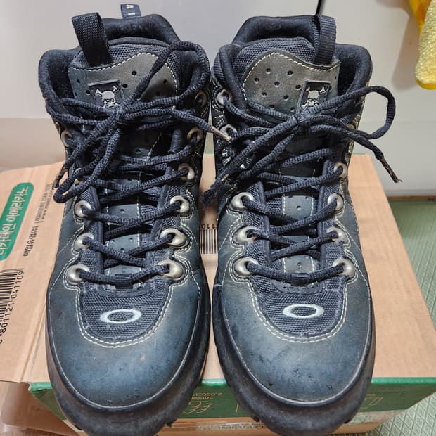 오클리 네일부츠 슈즈 oakley nail skull