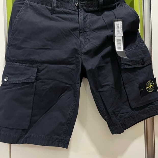 스톤아일랜드 버뮤다 반바지