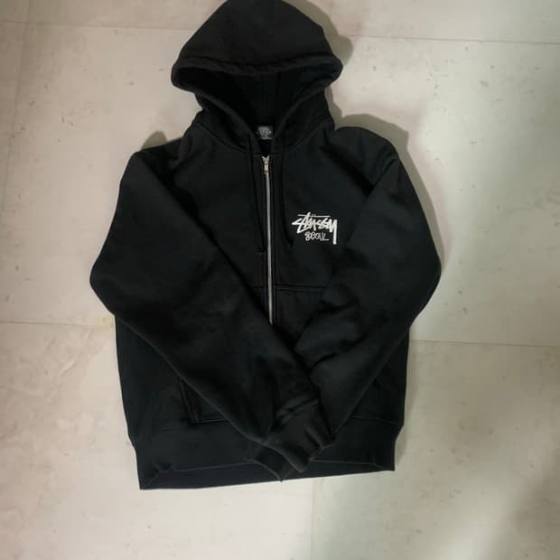 스투시 서울 후드집업 블랙
