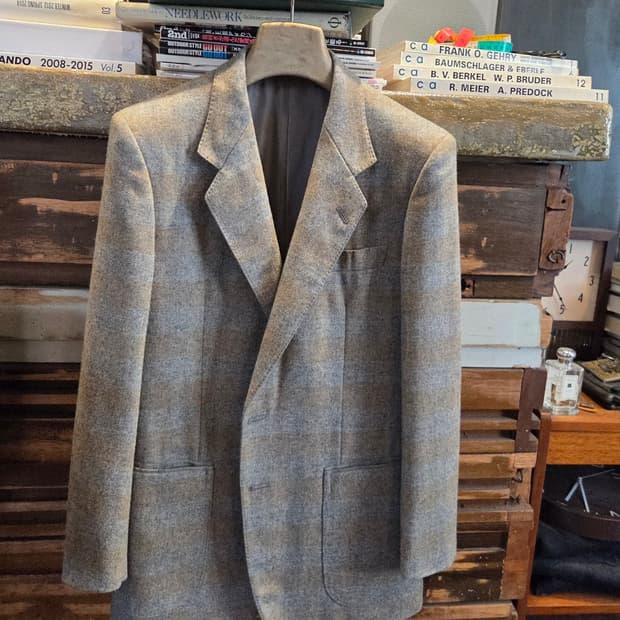 루치아노 바르베라 플란넬자켓