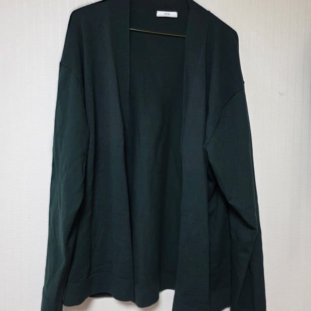 ATON 니트 가디건 판매합니다