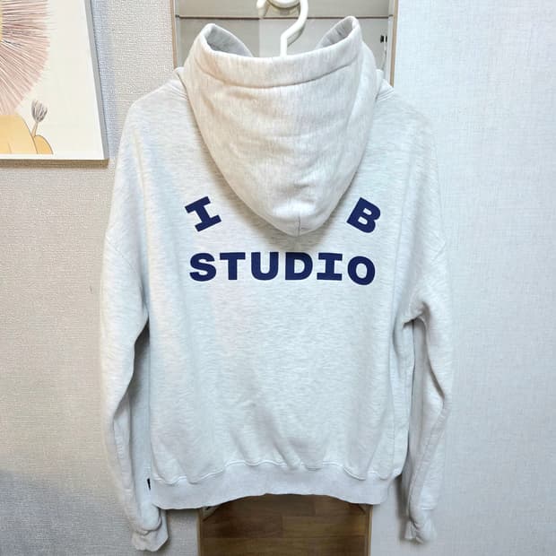 아이앱 스튜디오 후드티