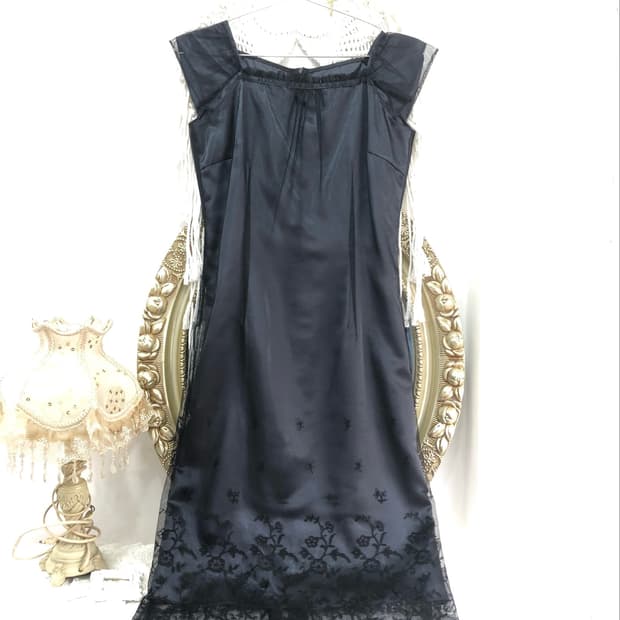 INDIVI black satin lace fitted dress