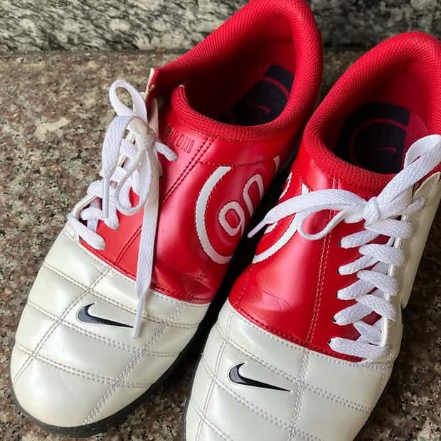 나이키 토탈90 풋살화 265