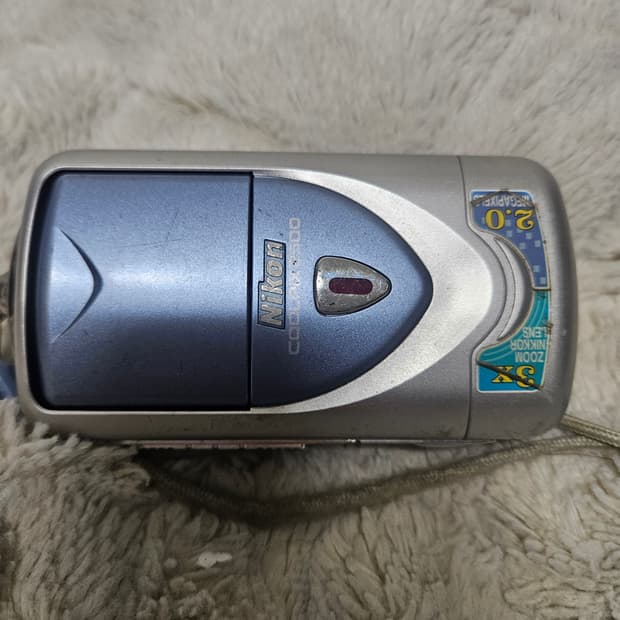 니콘 쿨픽스 2500 황조지 디카 레트로 카메라