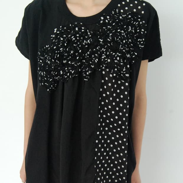 Zucca dot flower top