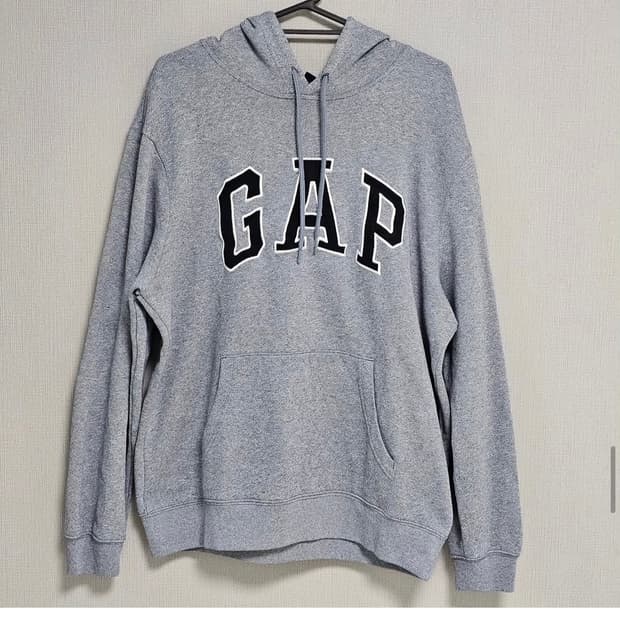 갭 후드티