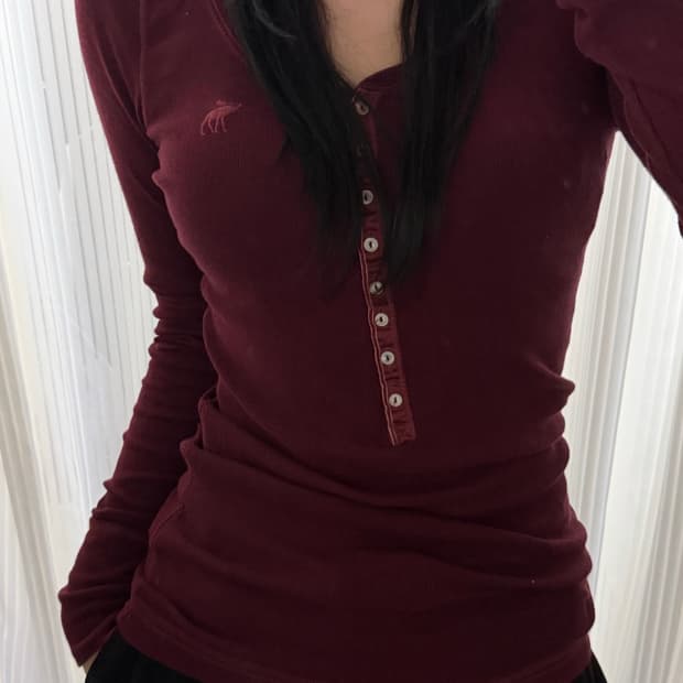 딱붙핏 아베크롬비 버건디 와플 긴팔티셔츠 L