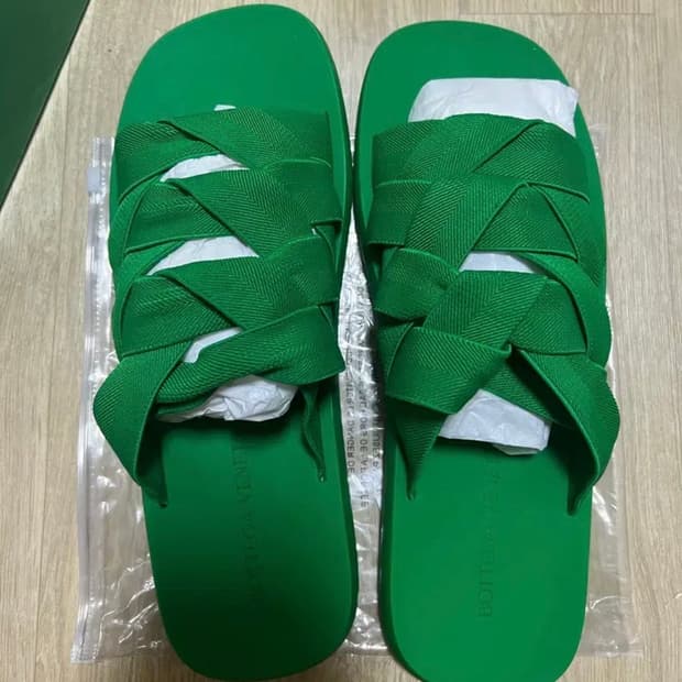 보테가 베네타 플랫 뮬 슬리퍼 45 새상품급 풀구성
