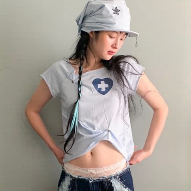 샵페어리 button up zodiac half T-shirt