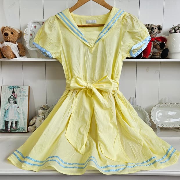 레몬 세일러 리본 원피스