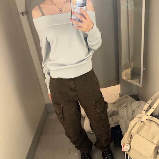 브랜디멜빌 오프숄더 니트