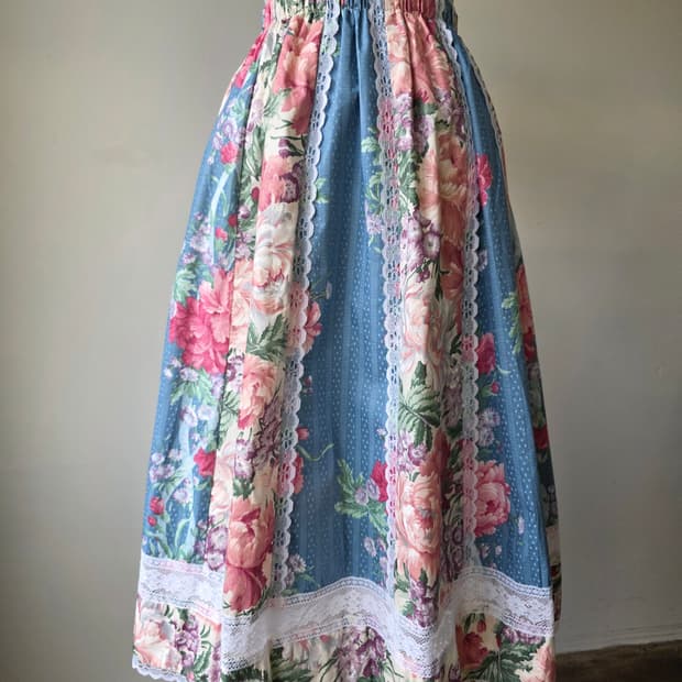 USA 플라워 레이스 스커트