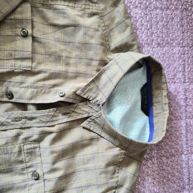 아크테릭스 체크 셔츠 브라운