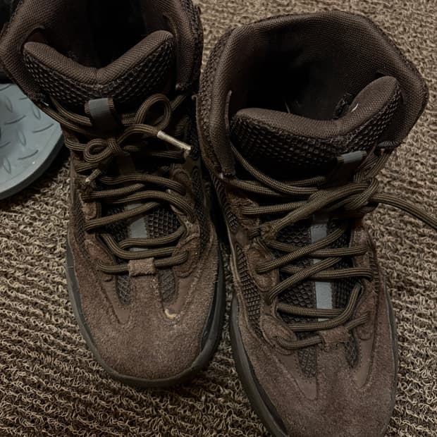 아이다스 이지 데저트 부츠 280