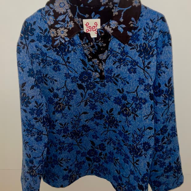 999휴머니티 자가드 니트