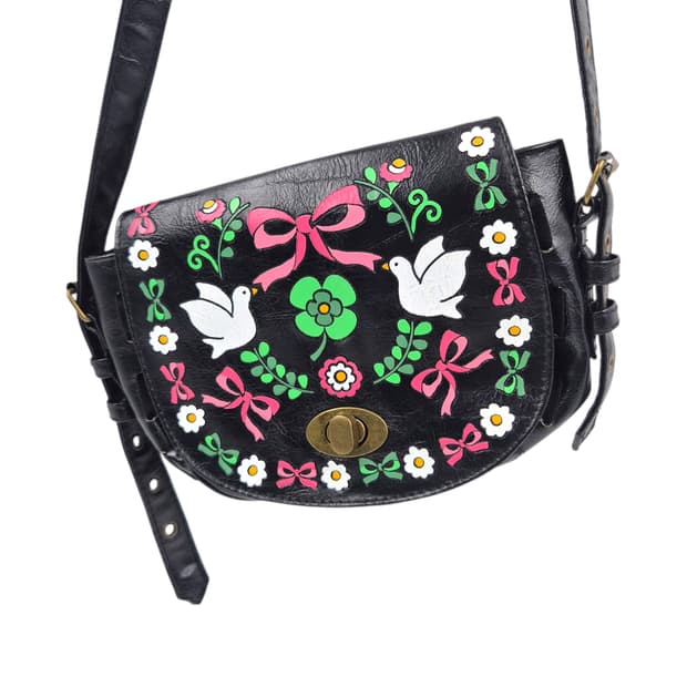 00s 스위머 레더 리본 카빙 벨트 크로스백