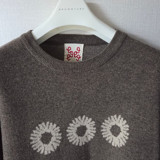 999휴머니티 램스울 시그니처 로고 크루넥 니트 L사이즈