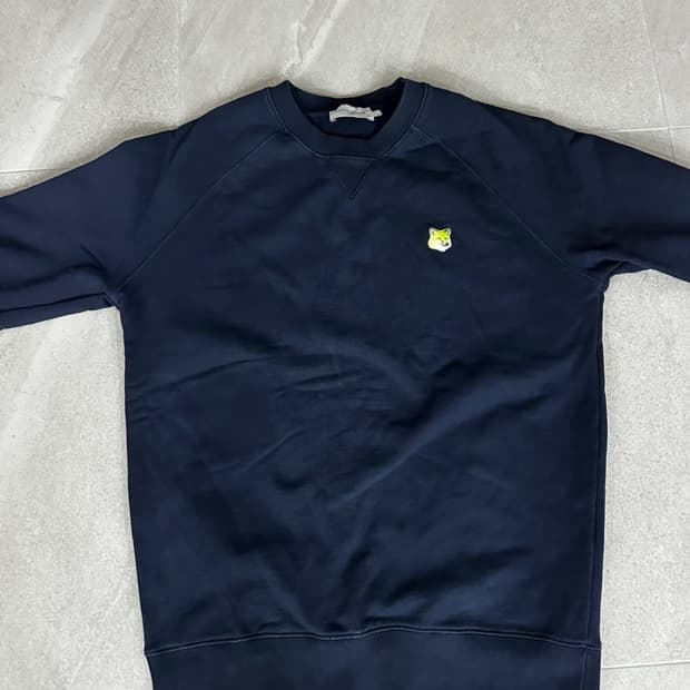 메종키츠네 폭스헤드패치 맨투맨