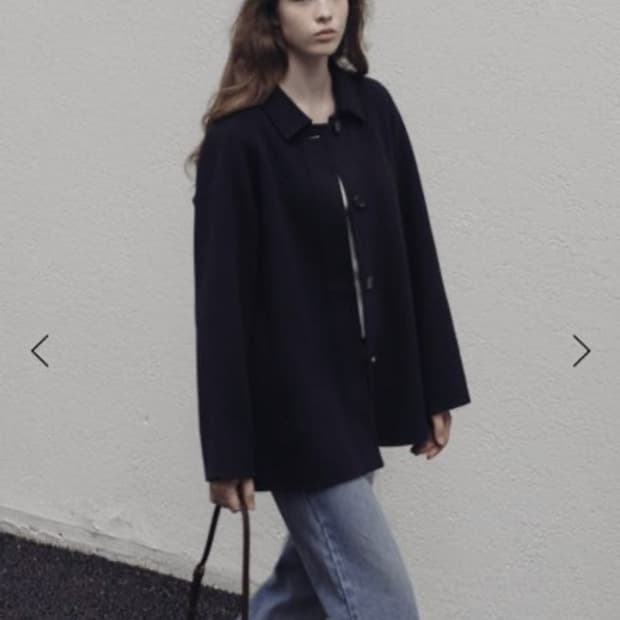 베뉴엣(비뮤즈) 판초코트 딥네이비