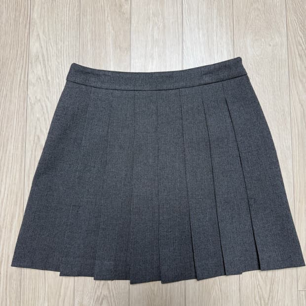 로엠 울 미니 플리츠 스커트 그레이