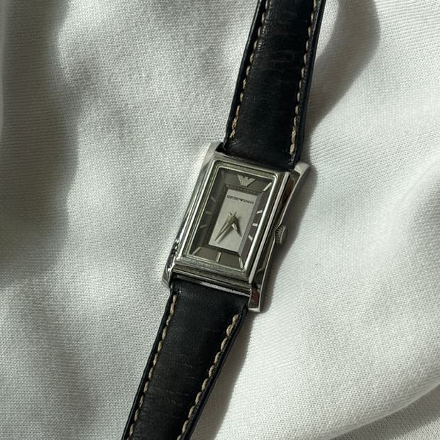 vintage emporio armani leather watch
