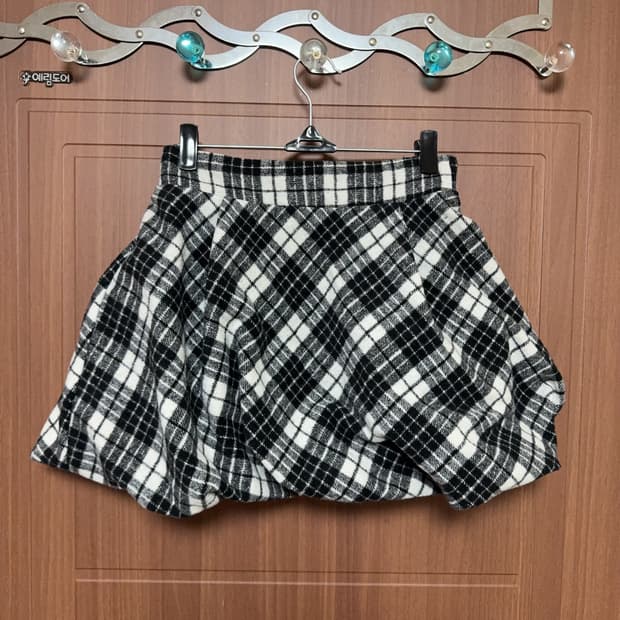 공겜여주 오네 갸루 일본 빈티지 블랙 체크 벌룬 치마 스커트