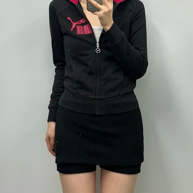 푸마 자수로고 블랙 후드집업