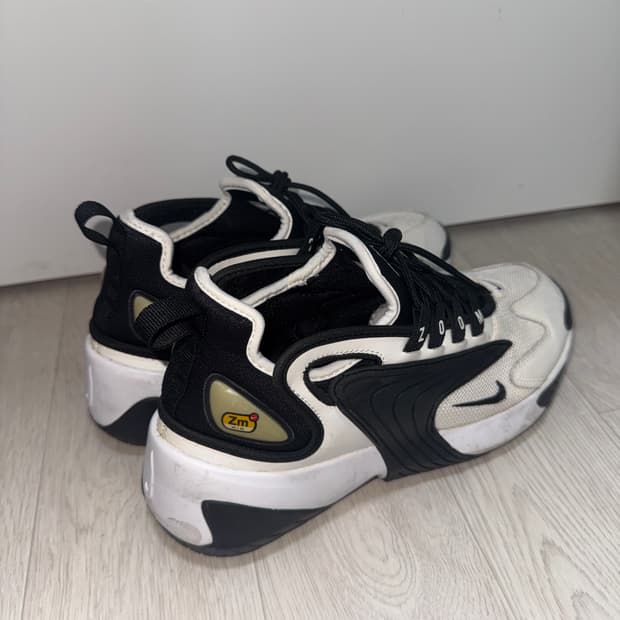 나이키 줌 2k 운동화