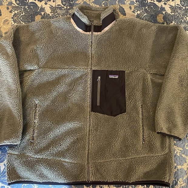 파타고니아 클래식 레트로-X 플리스 자켓