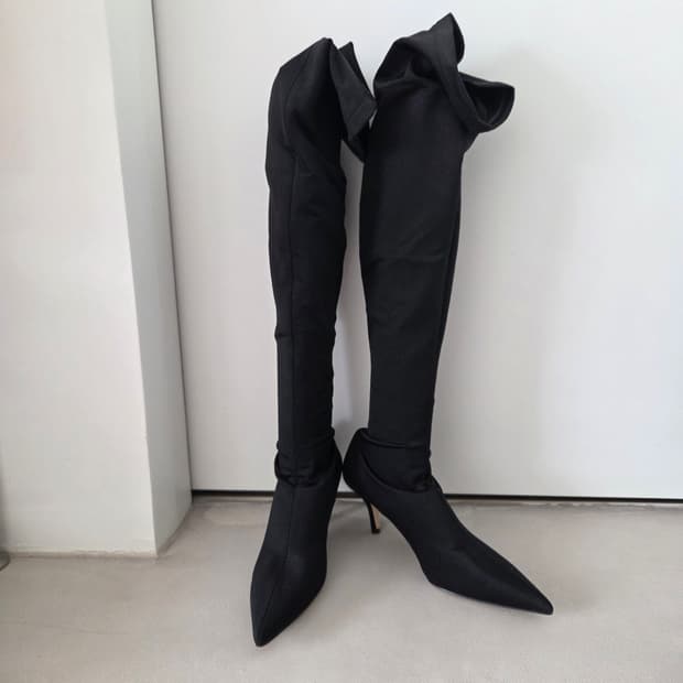 새틴 니하이부츠