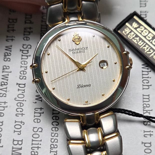 데드스탁] 빈티지 산도즈 다이아나 입체다이얼 칼침핸즈 쿼츠 남성용
