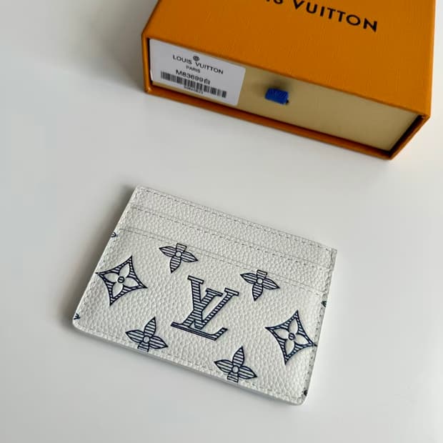 루이비통 더블 카드 홀더 화이트