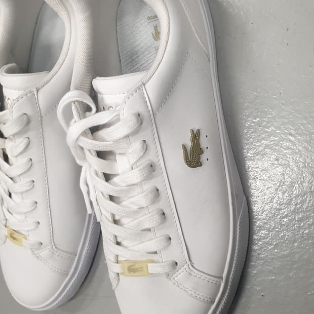 라코스테 화이트 스니커즈 us9 270 새거