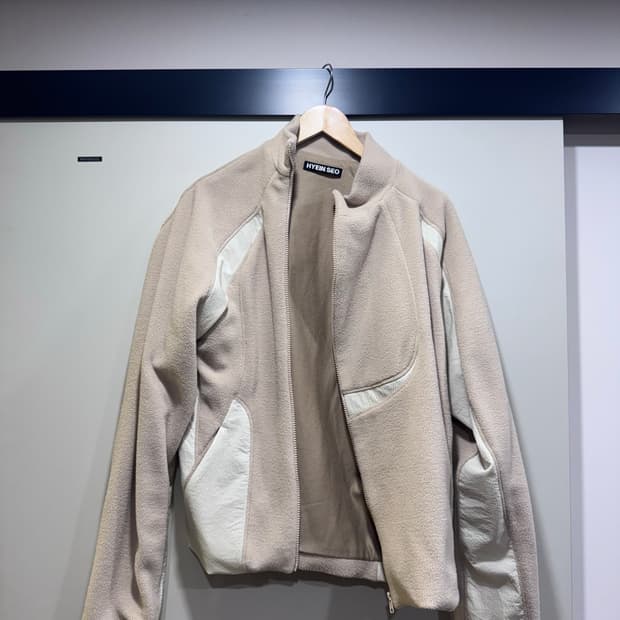 혜인서 HYEINSEO 패널 플리스 자켓