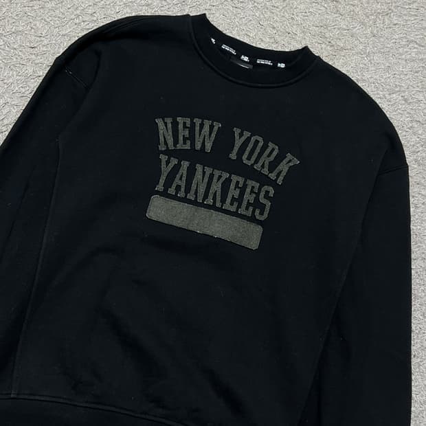 [95] 뉴에라 맨투맨