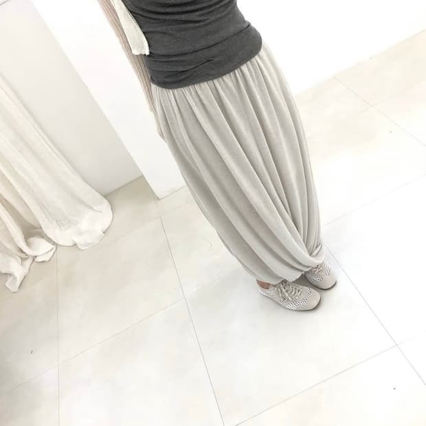 Kyeo twist skirt -ivorygrey