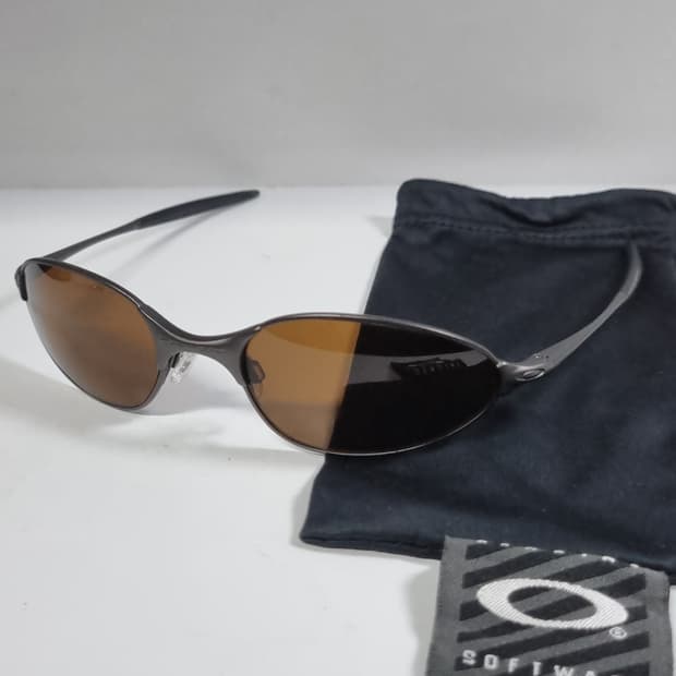 오클리 C 와이어 카본 새렌즈