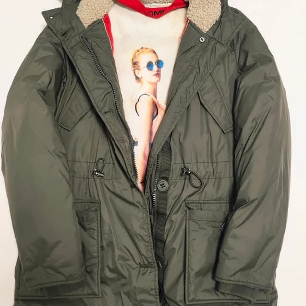 프리덤데이 패딩점퍼