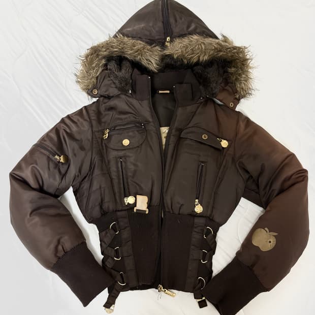 오네갸루 아일렛 라쿤퍼 후드 크롭패딩