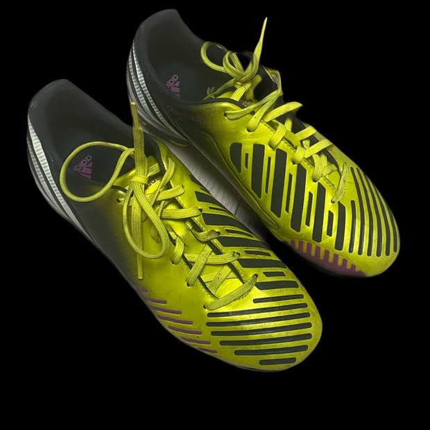 [255] 아디다스 축구화 