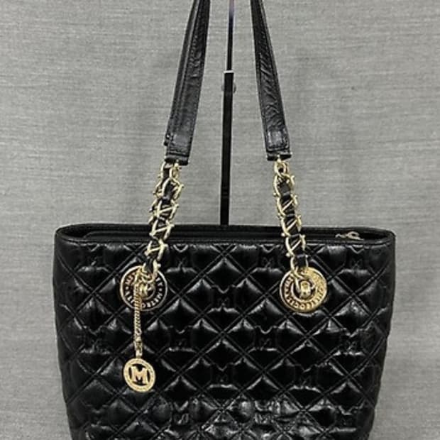 메트로시티 퀄팅 체인 토드백 구합니다!