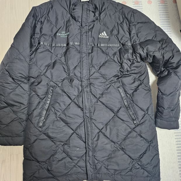 아디다스 챔피언스리그 다운 패딩