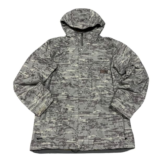 ✨ (바배) 노스페이스 디지털 카모 하이벤트 마운틴 자켓 