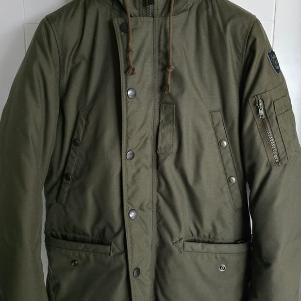 초레어) SCHOTT 쇼트 패딩 M 싸이즈 판매 합니다.